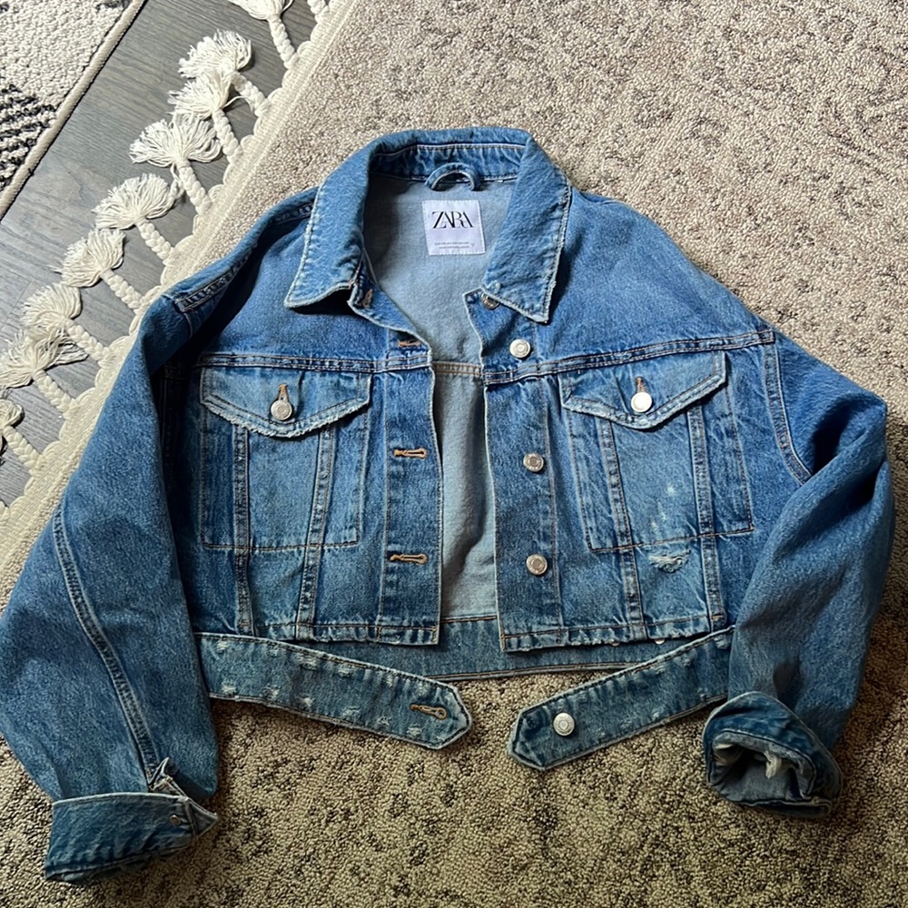 crop jean jacket